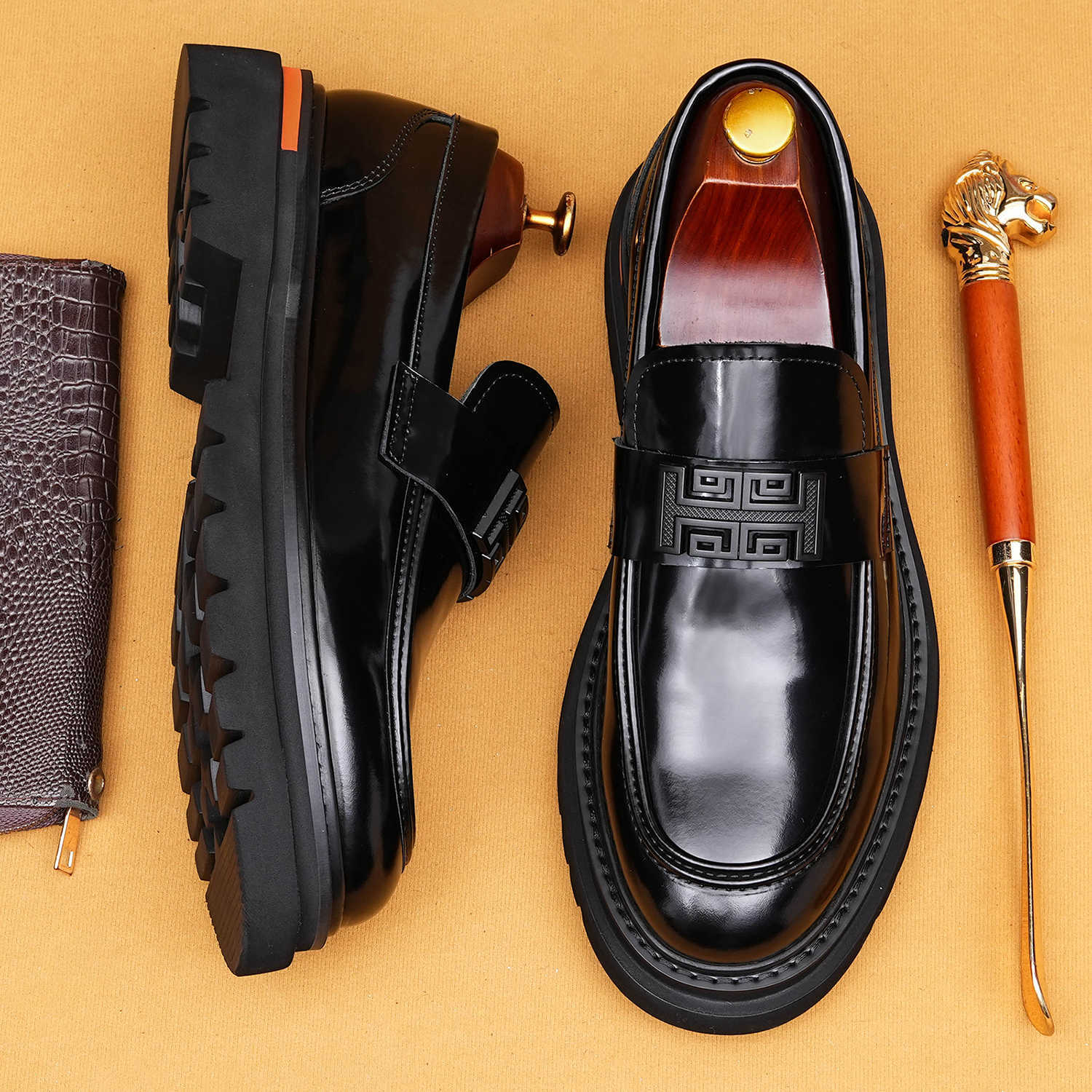 Vip Exclusive Genuine Leather Glossy Loafers for Men, Business Casual British Style Slip-On High-Heeled Thick-Soled Height-Increasing Leather Shoes