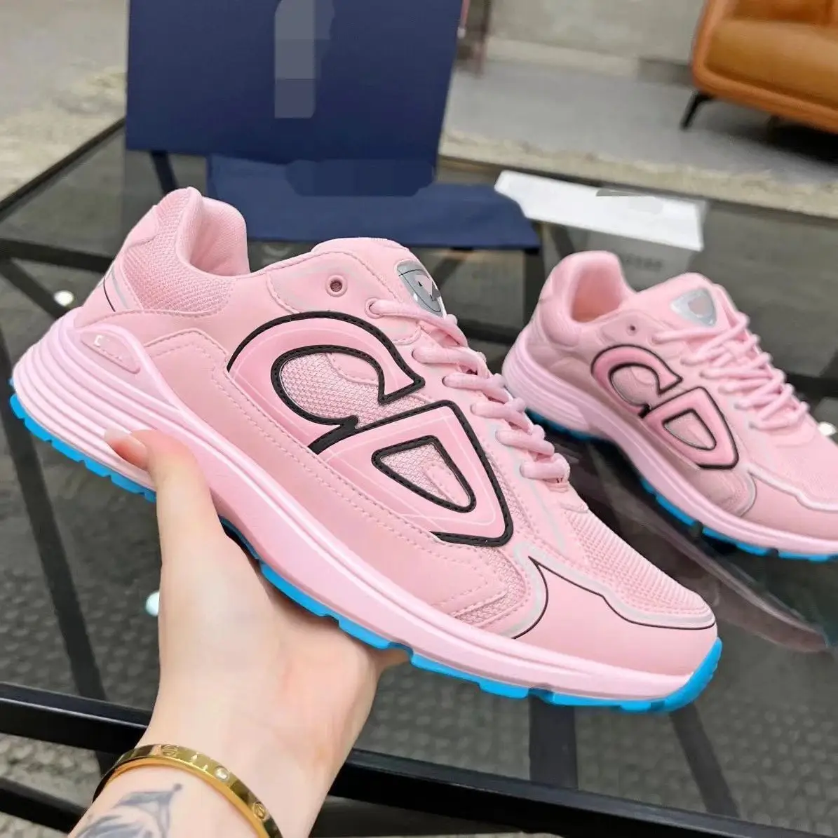G 0 A T