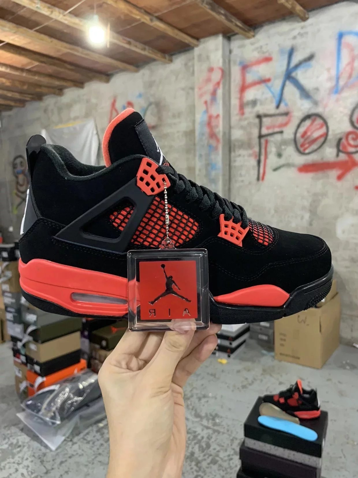 The first layer long-term supply Air Jordan 4 Retro "Red Thunder" retro basketball shoes black red thunder AJ4 Joe four series long-term supply continuous size correct tongue stereo high frequency original data bottom mold cardboard original box original packaging control correct color card