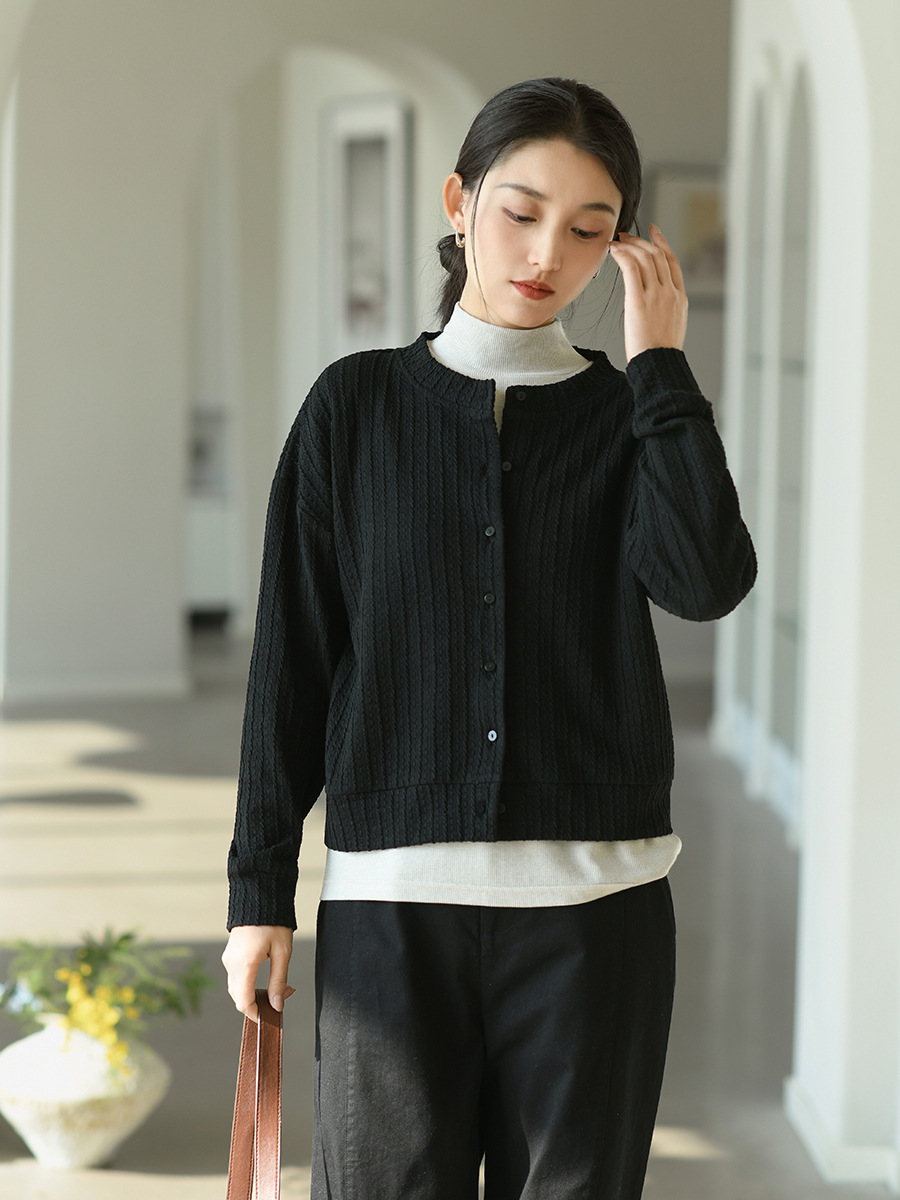 Deer & an Di Spring New Knitted Sweater for Women, High-End Jacquard Cardigan, Artistic Short Style, Elegant Top