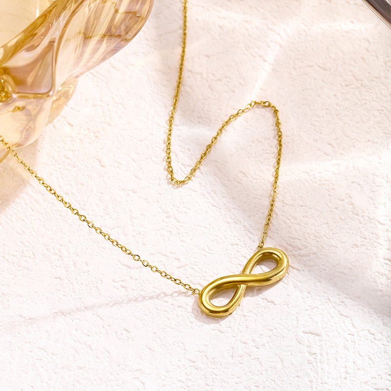 Wholesale shopping mall gold non-fading fashion network popular new titanium steel necklace clavicle chain women's light luxury temperament jewelry