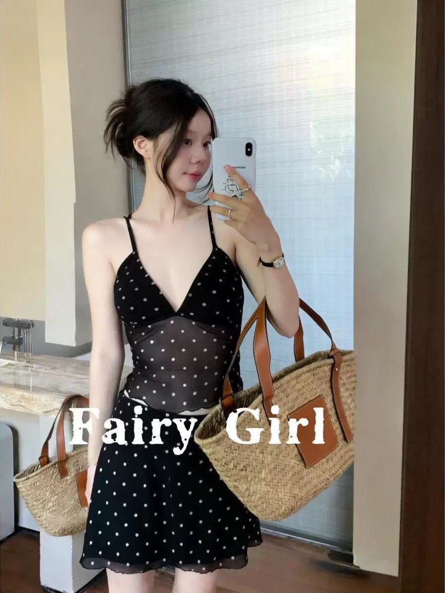 Korean Vacation Swimsuit for Women, New Summer Style, Sexy See-Through, Suitable for Hot Springs, Export Cross-Border, Slimming Effect, Wholesale Swimwear
