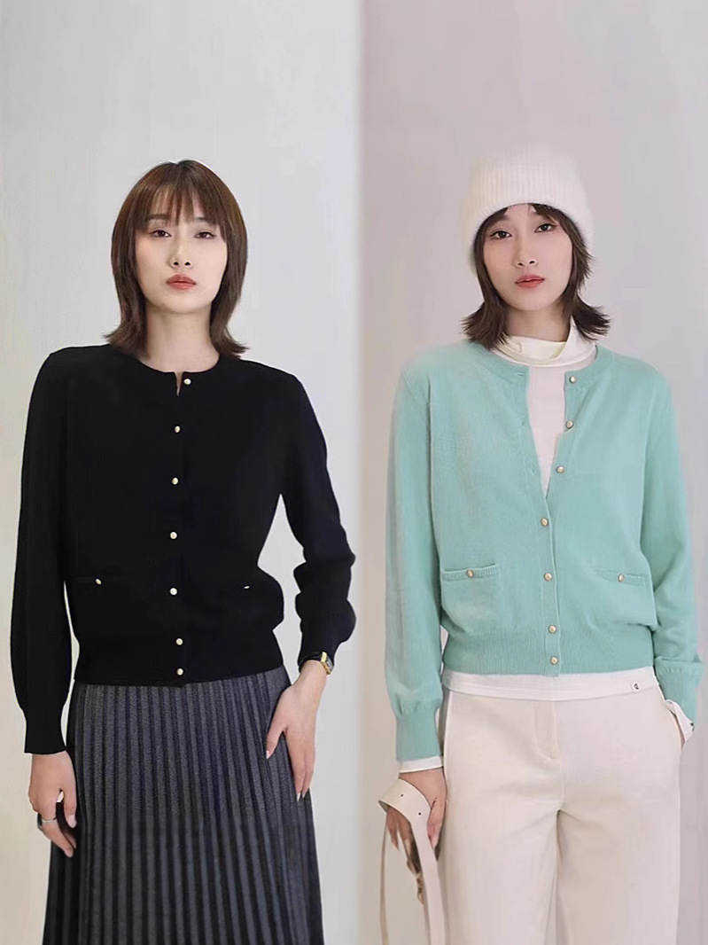 Special Offer 2026 Spring Wool Commuter Solid Color Round Neck Simple Patch Pocket Button-Decorated Knit Cardigan Outerwear