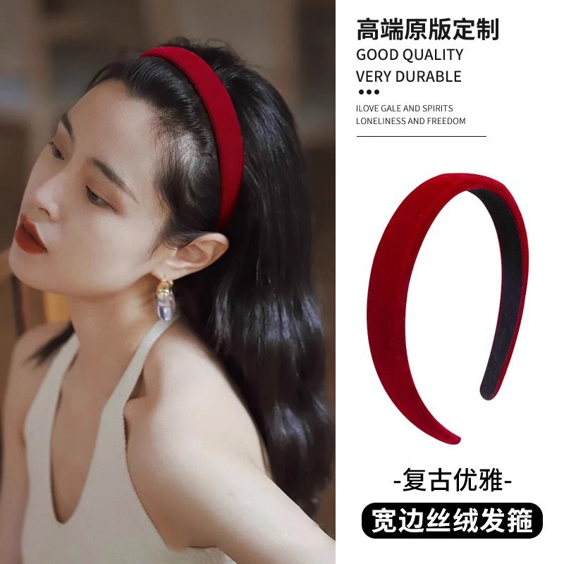 French-Style Retro Red Velvet Headband for Women, New High-End Headband with a High Crown Design, Hair Accessory for Women