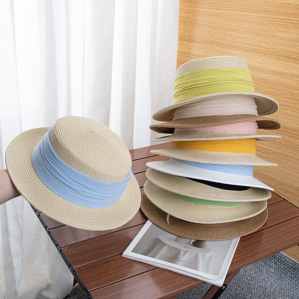 French-Style Flat-Top Sun Protection Straw Hat for Women, Suitable for Beach Trips and Vacations, Elegant Hepburn Style, Summer Fashion, Versatile