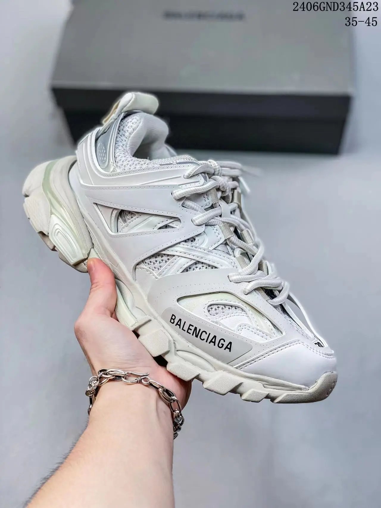 Balenciaga Track sneakers Foto QC de WEIDIAN na Qualit.ly