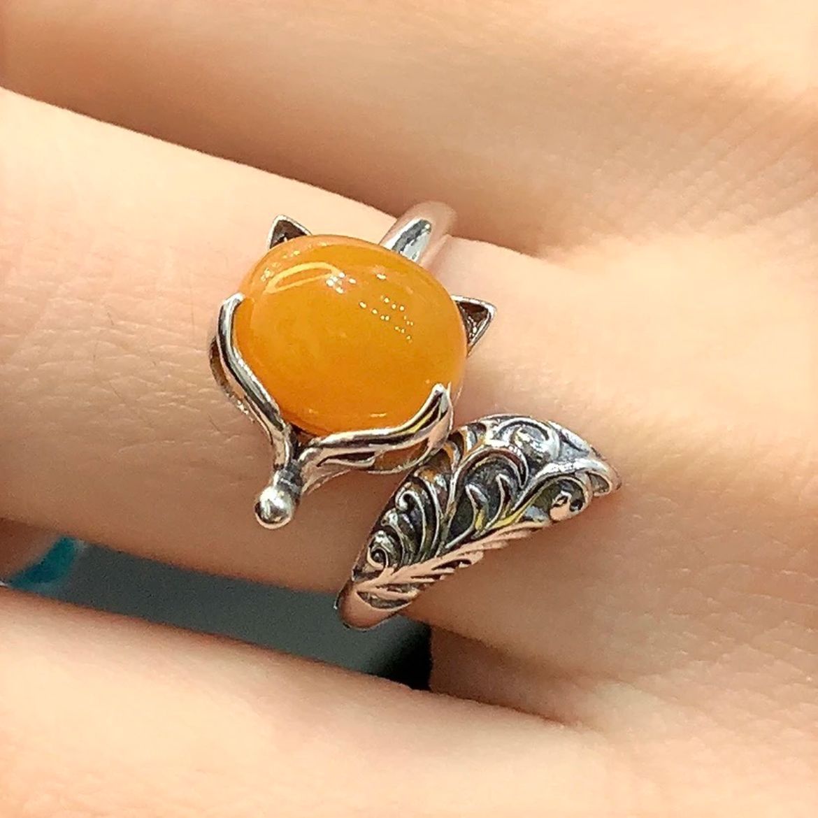 Live Explosions Small and Exquisite Fox Ring Female Personality Retro Old Art Style Niche Design Sense Ring Female