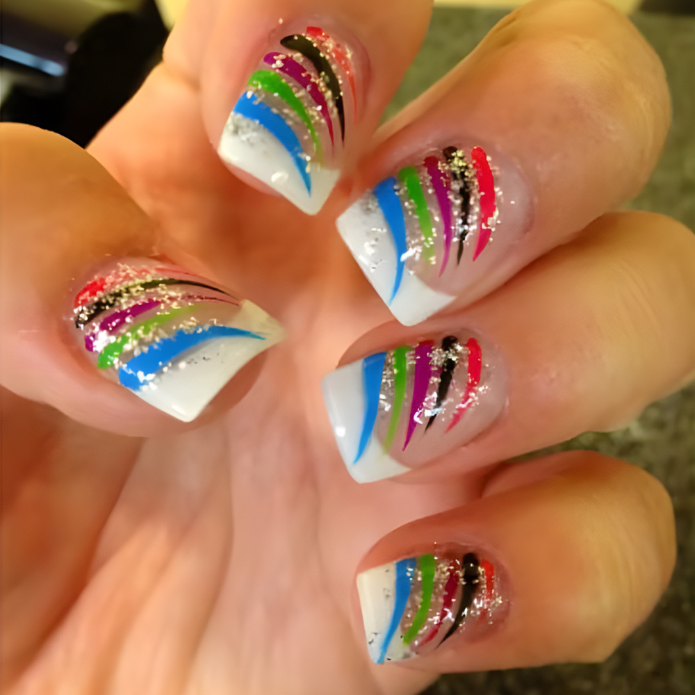 Daily Spring and Summer Dopamine Manicure Short Glossy Glitter Colorful Striped Press-On Nails Sweet Cool Fake Nails 24 Pieces