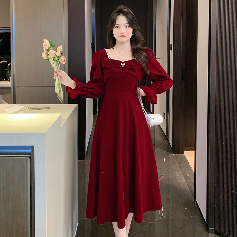 Winter Bridal Toast Dress 2026 New Style Red Velvet Slimming Dress for Petite Women Wedding Homecoming Banquet