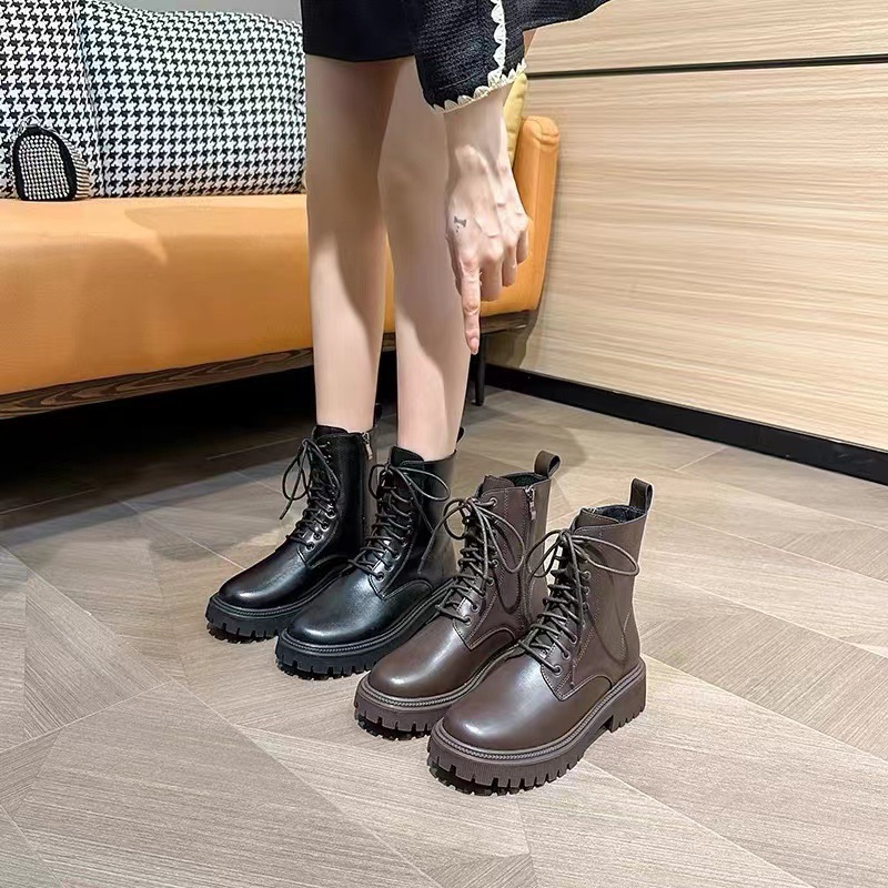 All genuine leather ~ height increasing platform Martin boots for women 2023 new autumn and winter fleece-lined British fan car boots small size short boots
