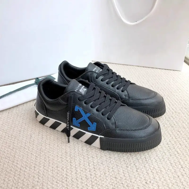 European Station Off Trendy White Shoes Men's Low-Top Sneakers Fall and winter Genuine Leather Breathable Arrow White Shoes Women's Thick Sole