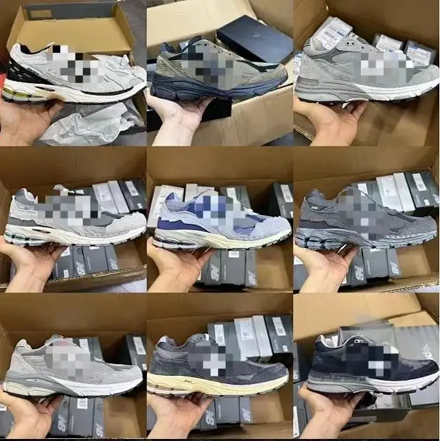 运动鞋