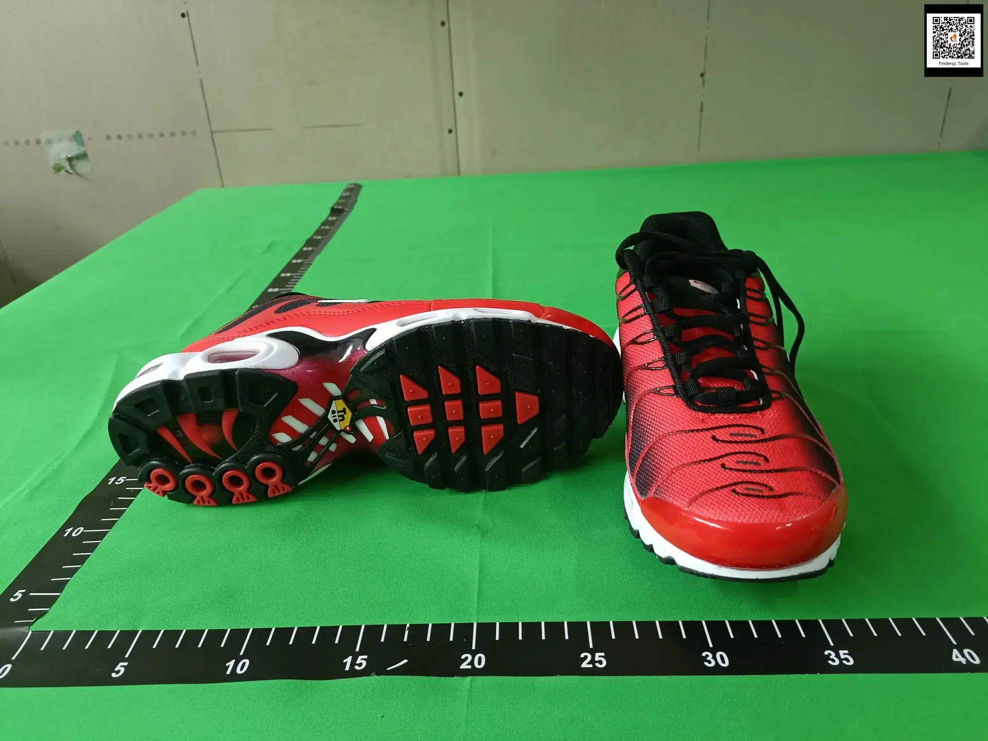 2021 new foreign trade shoes cross-border European station PLUS sneakers TN air cushion shoes large size running shoes 40-46