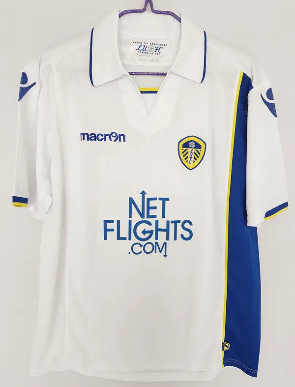 2021.09.20-2536 Genuine Macron Leeds United 09/10 Home White Short-Sleeved Jersey