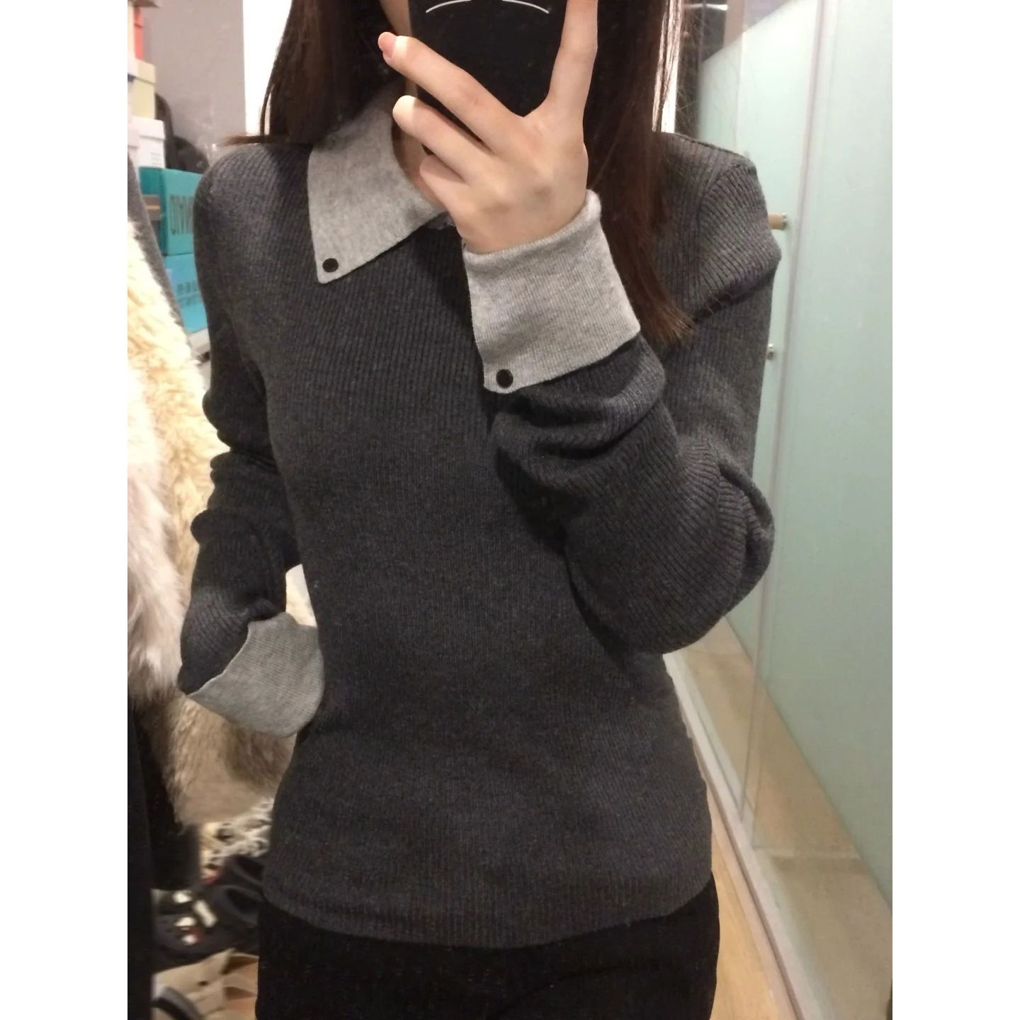 High-Intelligence Style Fake Two-Piece Polo Shirt for Women, Autumn and Winter Color-Blocking Long-Sleeve Base Layer Sweater with a Turn-Down Collar
