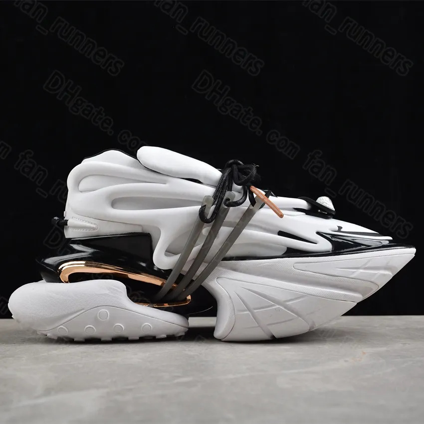 In-Stock Spaceship Space Shoes for Women, New Couple's Thick-Soled Height-Increasing Dad Shoes, Niche Versatile Trendy Women's Sneakers