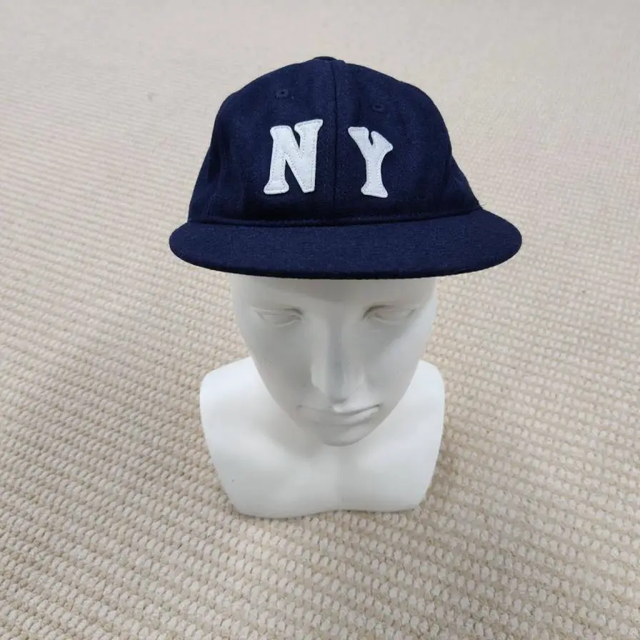 EFF Vintage American retro Clean Fit minimalist college style wool baseball cap with round top and flat brim thickened