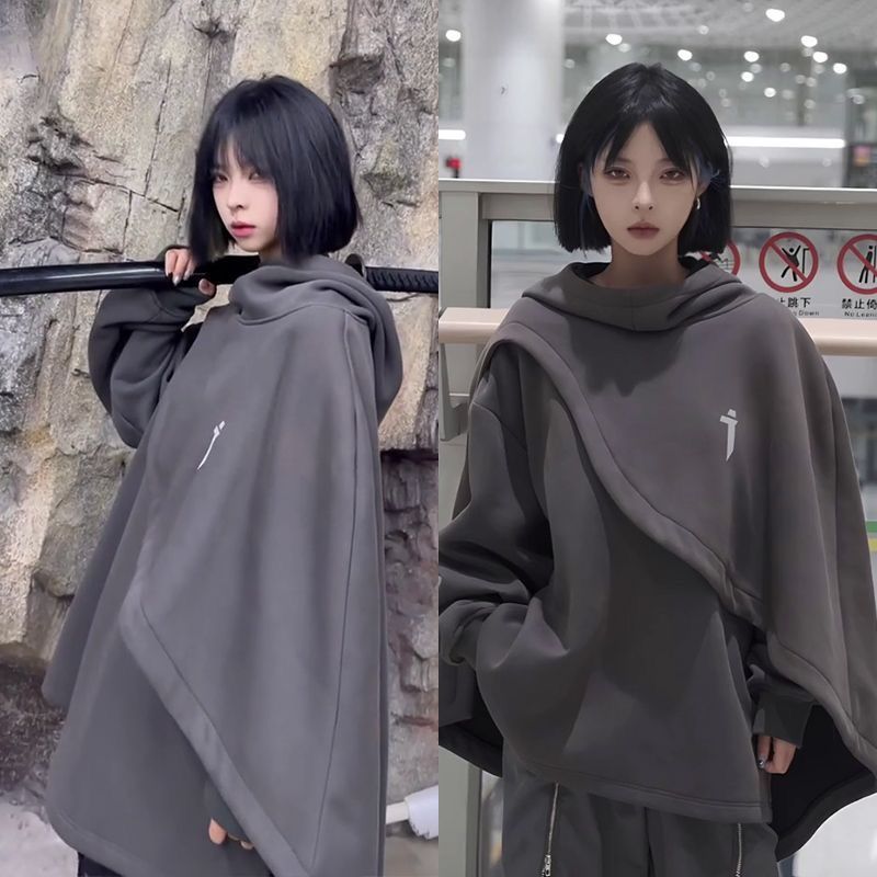 American popular 2023 autumn trendy functional turtleneck Cape sweater men's loose hooded fake two-piece pullover coat