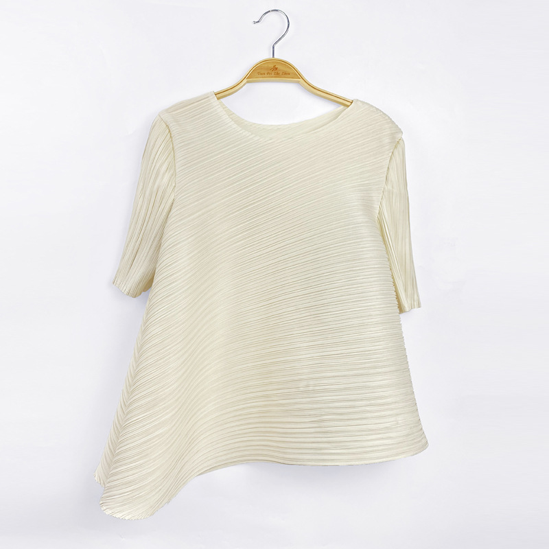 2026 Casual Style Japanese and Korean Casual Pullover Round Neck Loose Fit Women's T-Shirt Pleated Top Korean Gentle Style