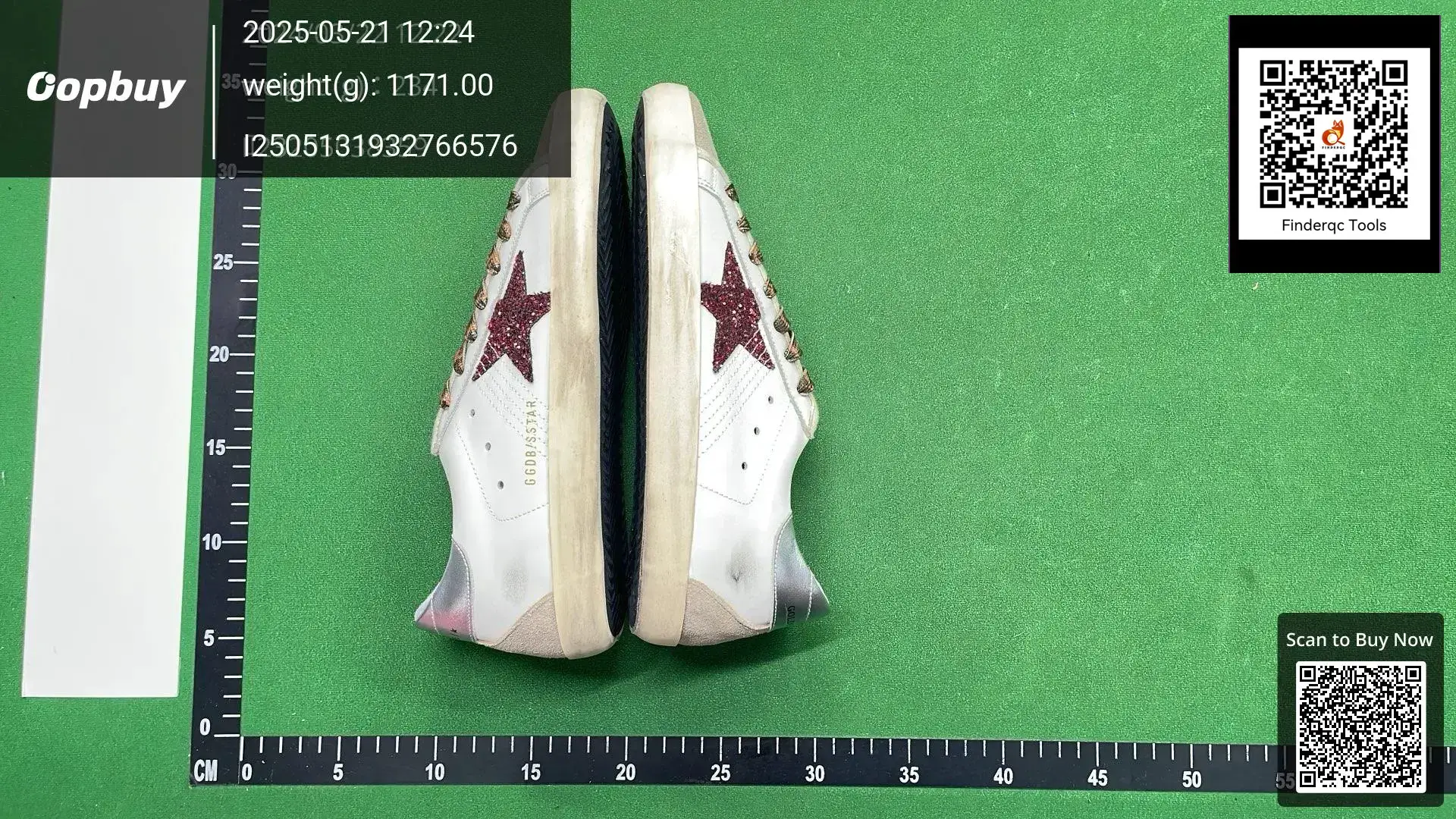 Super-Star Series 2025 Spring/Summer New Retro Old Small Dirty Shoes Men's and Women's Casual Board Shoes silver Rear End