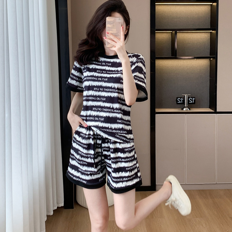 2025 New Summer Pajamas for Women Plus Size Short-Sleeved Shorts Round Neck Letter Two-Piece Suit Home Wear Slim Fit