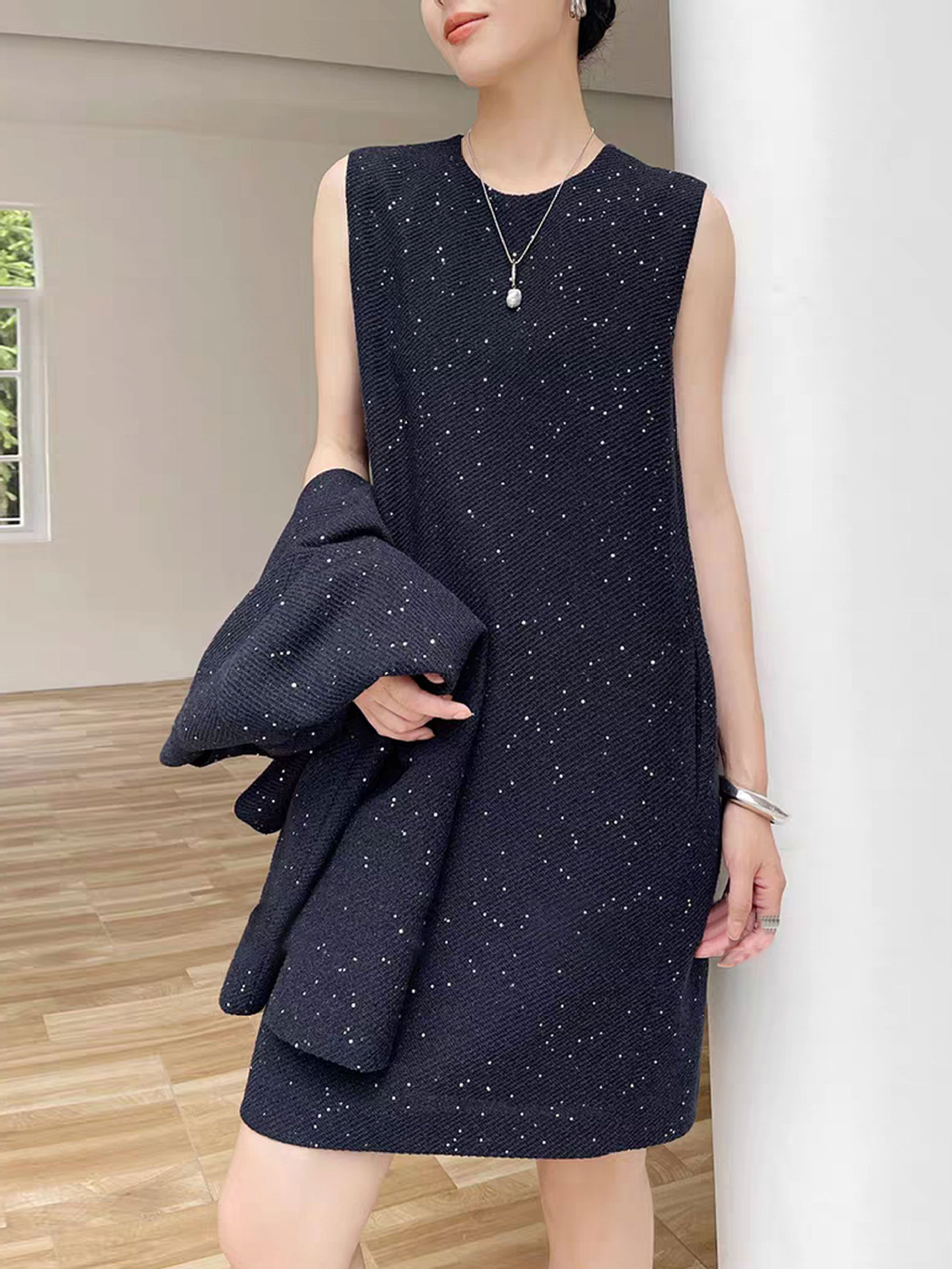 26 Spring Season Elegant Light Luxury Fine Glitter Acetate Wool High-End Sleeveless Straight Dress Set 25735