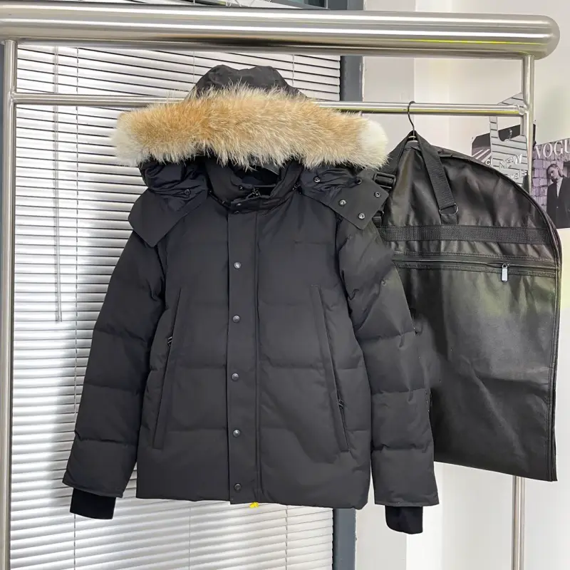 29# Wyndham parka jiacket fur and badge