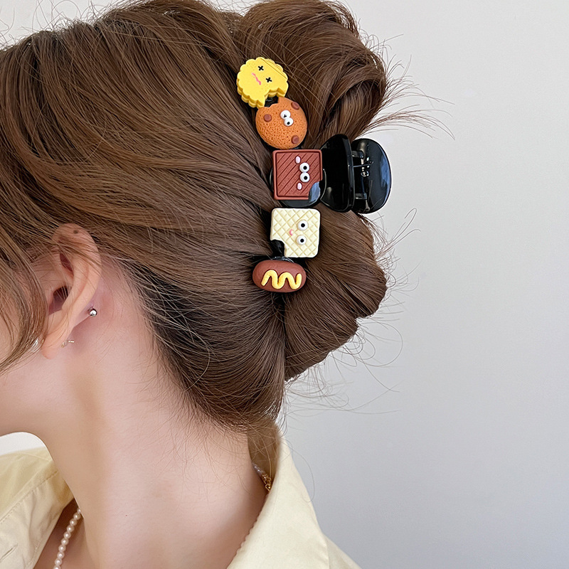 Cute Cartoon Cookie Clip Women's 2024 New High-end Sense Hairpin Back of Head Spring and Summer Shark Clip Headwear