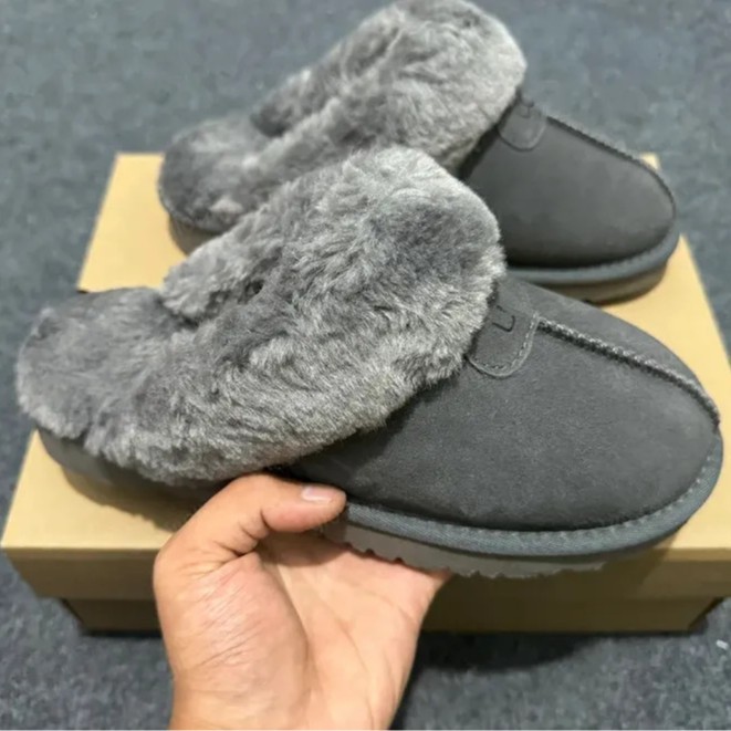 In-Stock Autumn and Winter U Brand Pure Original High Version with Fleece Lining, Thickened for Warmth, Suitable for Outdoor Wear, Thick-Soled Height-Increasing Anti-Slip Snow Boots