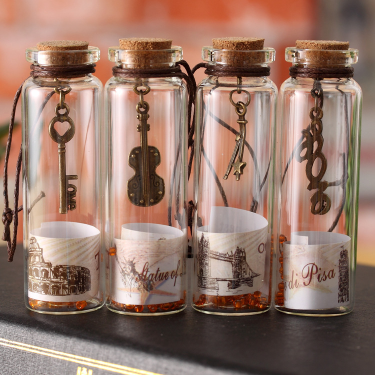 Retro Small Lucky Bottle Transparent Cork Floating Bottle Mini Message Star Bottle Creative Home Small Ornaments Wholesale