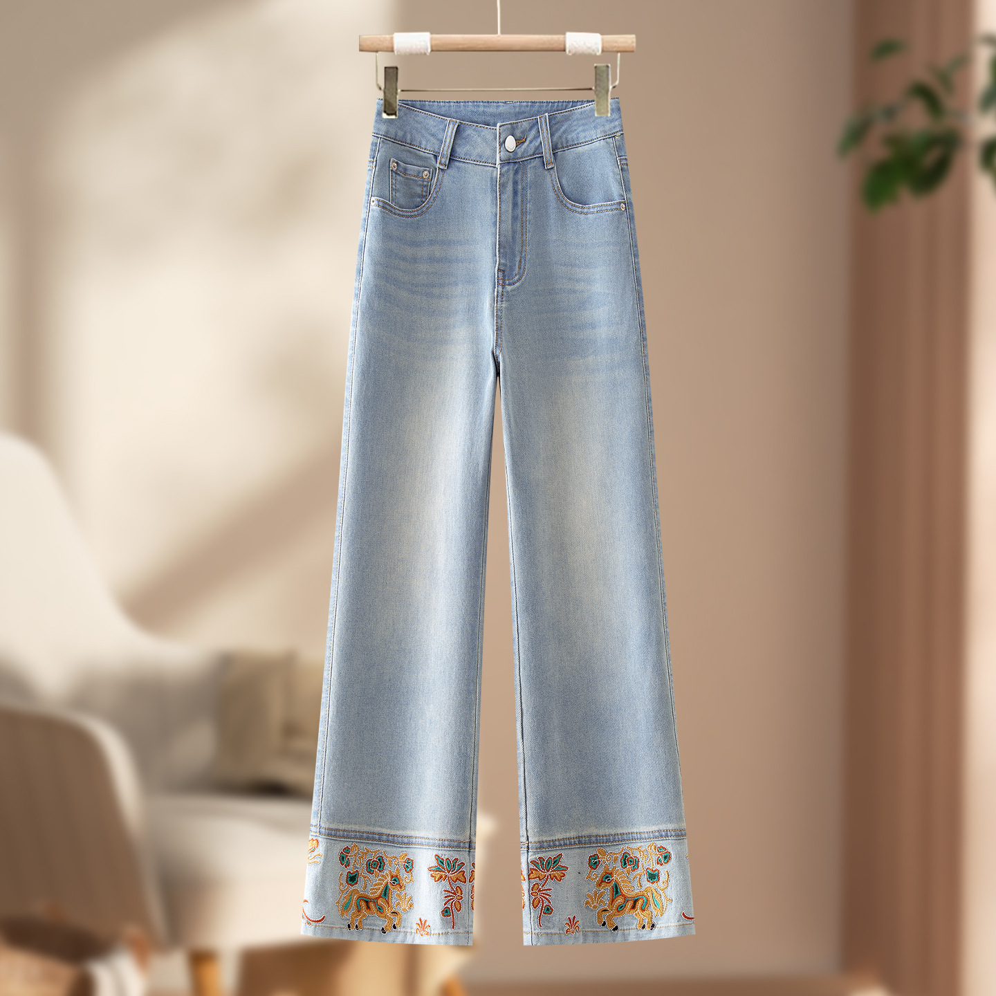 Vintage Trendy Embroidered High-Waisted Wide-Leg Jeans for Women, 2026 Summer New Style, Loose Fit, Flattering, Versatile Pants