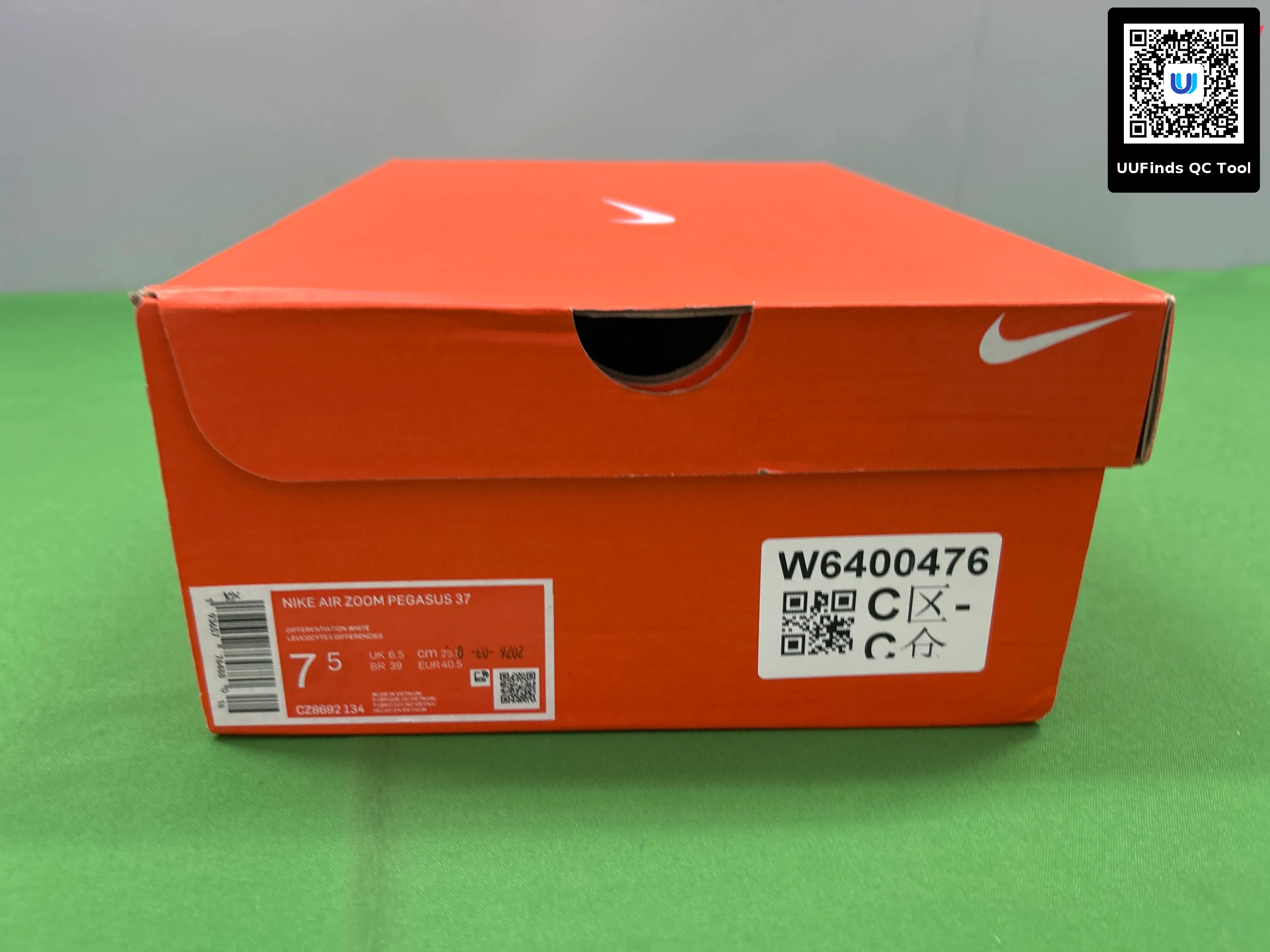 Nike Air Zoom Pegasus 37 Running Shoes