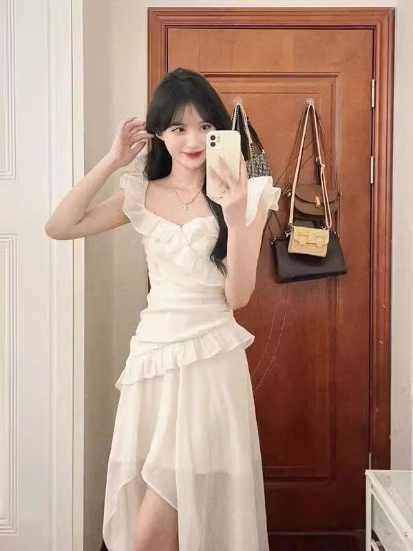French-Style White Dress with Small Flying Sleeves, Stunning Irregular Ruffles, Summer New Style, Waist-Cinching Princess Super Fairy Long Dress