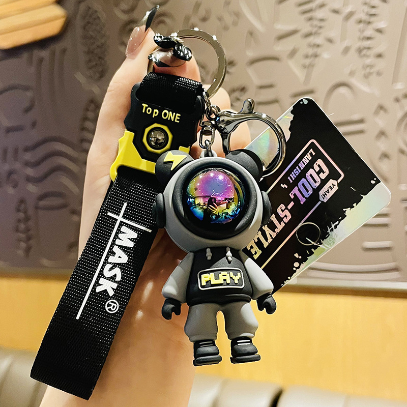 Wholesale Cute play Lightning Bear Doll Cartoon Car Keychain ins Couple Bag Pendant Creative Accessories