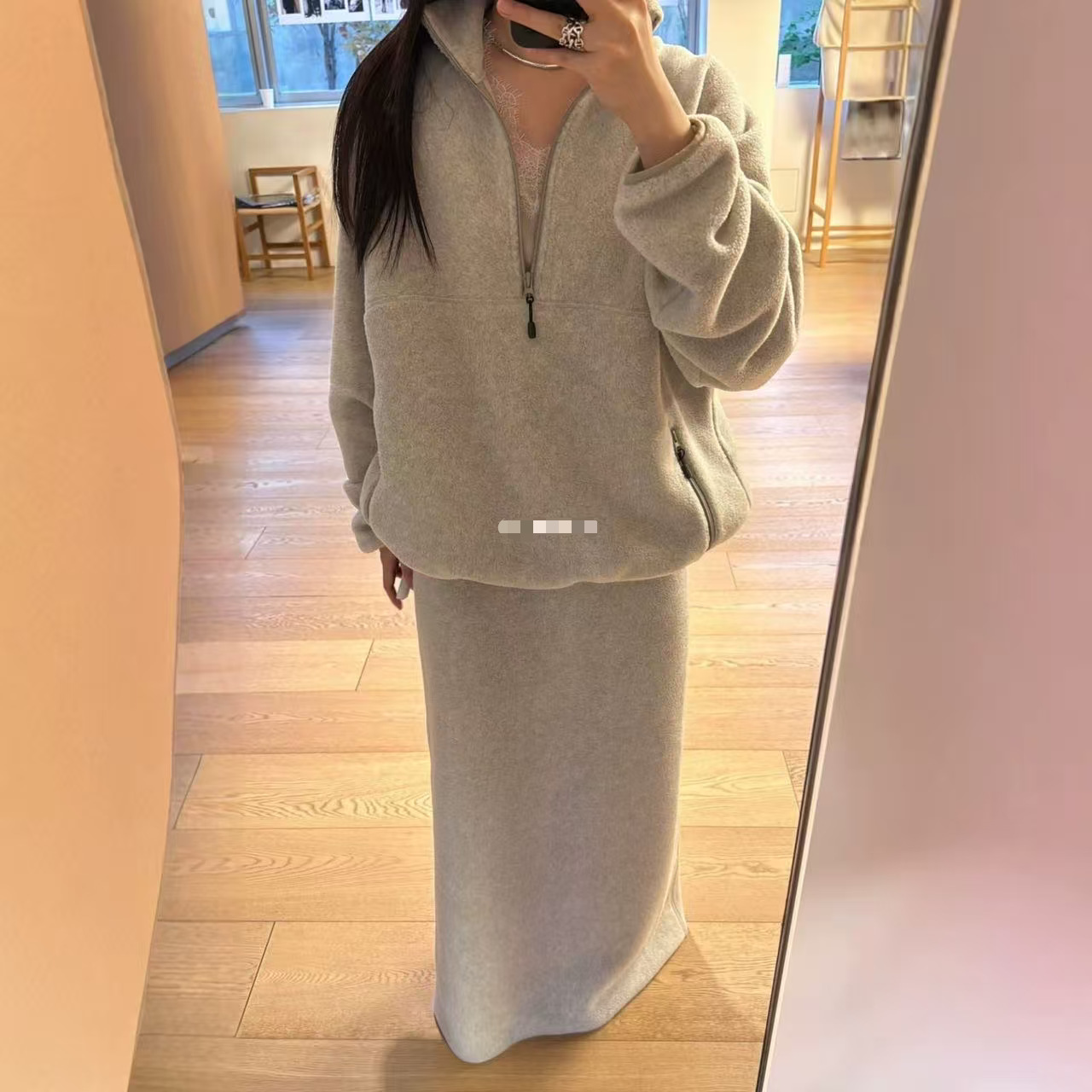 Now Available: Korean Dongdaemun Designer Mo**Ha Fleece Half-Zip Stand Collar Sweatshirt/Full-Zip Jacket