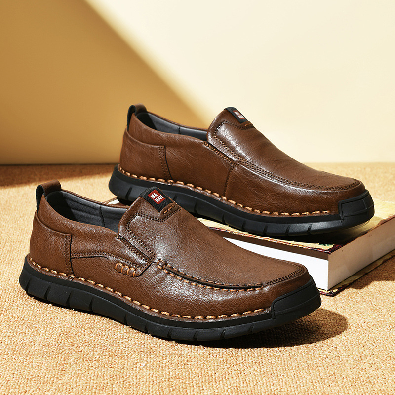 Amazon TEMU Cross-border Explosions Men's Leather Shoes 2024 New Slip-on Casual Shoes Men's Soft Sole plus size Men's Shoes