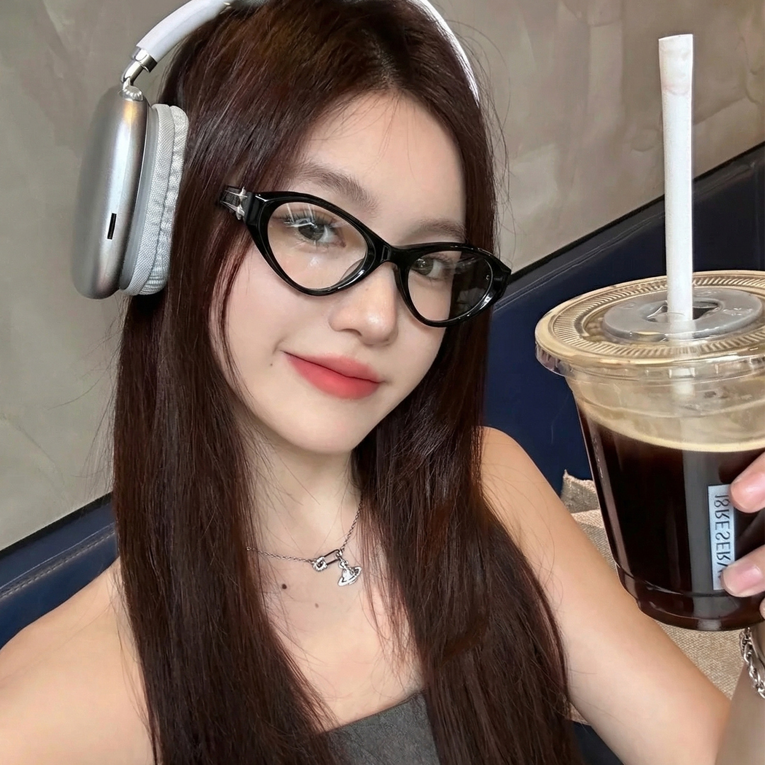 【1129】Trendy Retro Cat-Eye Glasses with a High-End Feel, Small Frame, Can Be Customized with Prescription Lenses, Anti-Blue Light, Non-Prescription Glasses, Same Style as Internet Celebrities