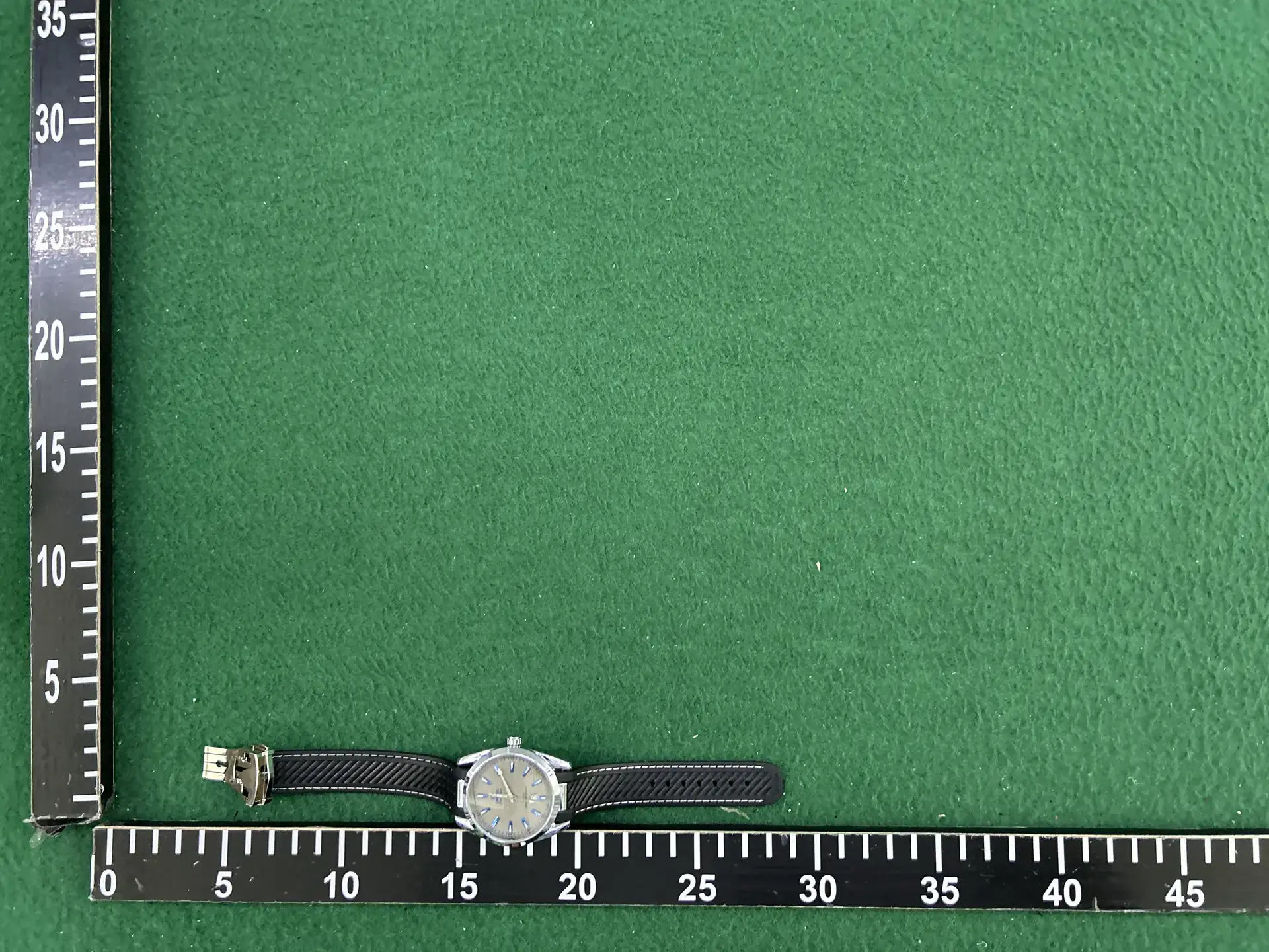 2024 Foreign Trade Men's High Quality Watch Three Needles Full Function Casual Fashion Wind Quartz Watch Manufacturers Wholesale
