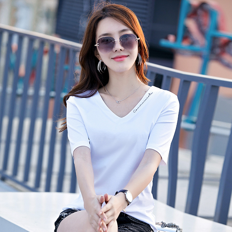 2026 New Summer Clothing 80-Count Mercerized Cotton V-Neck Korean Style Large Size Slim Fit Pure Color Embroidered T-Shirt Women's Top 6710