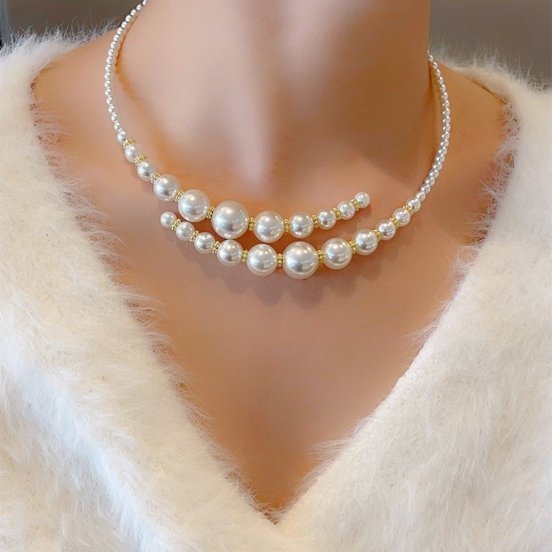 Strong Light White Pearl Clavicle Neck Necklace Women's Necklace Niche Choker High-End Double-Layer Sweater Chain