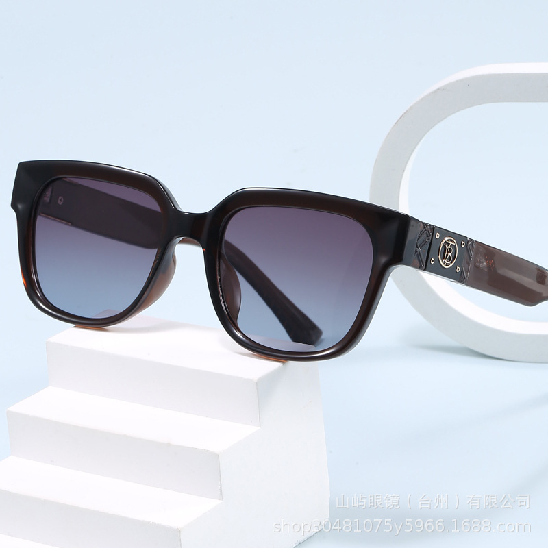 New Polarized Sunglasses, Retro Sunglasses for Women, Fashionable Men's Glasses, Cross-Border Big-Name Brands, Women's Light Luxury, High-End Feel for Men