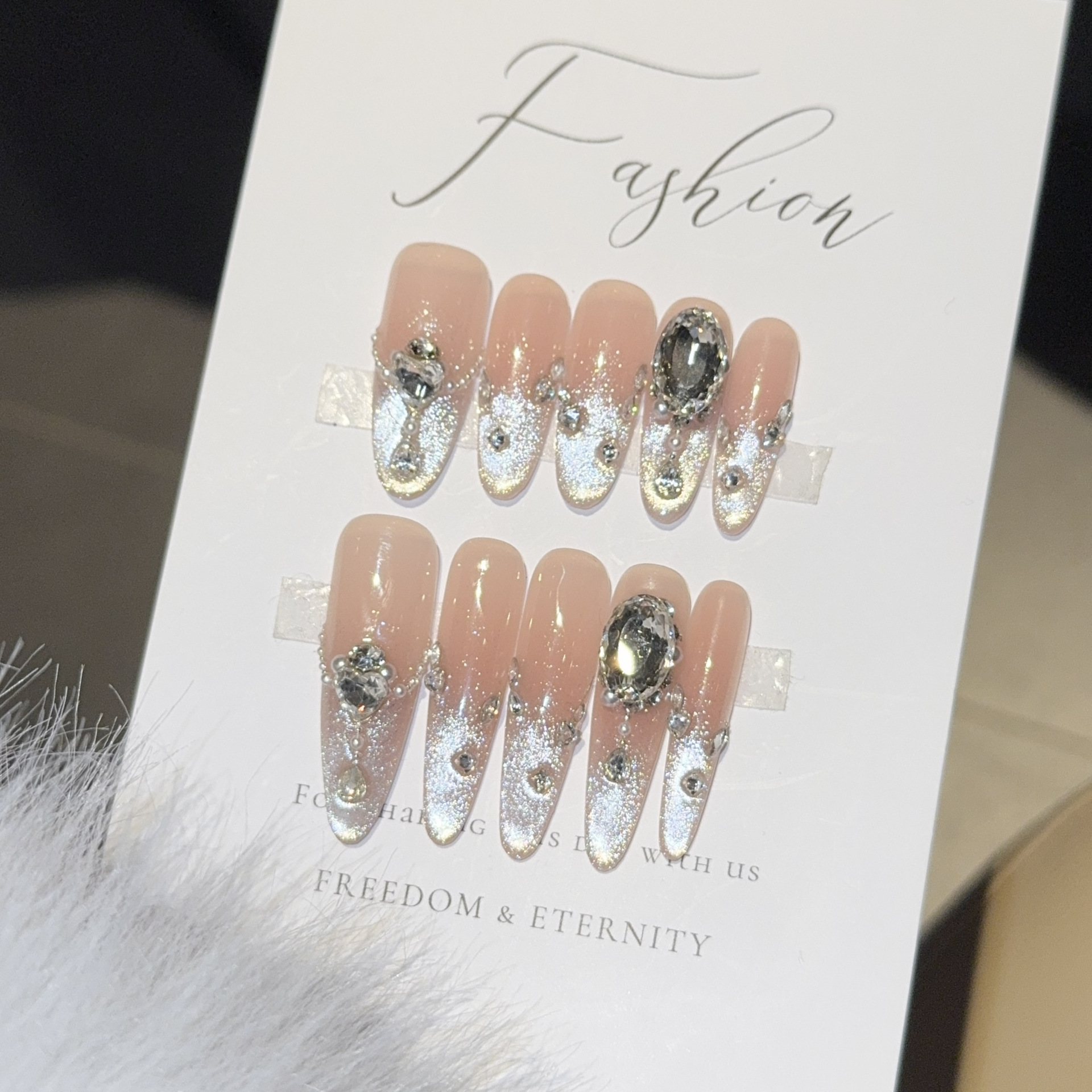 【Ningzhi Yulu】5A Zircon Cat Eye Pure Handmade Wearable Nails Wholesale Long Nail Art Patches Fake Nails