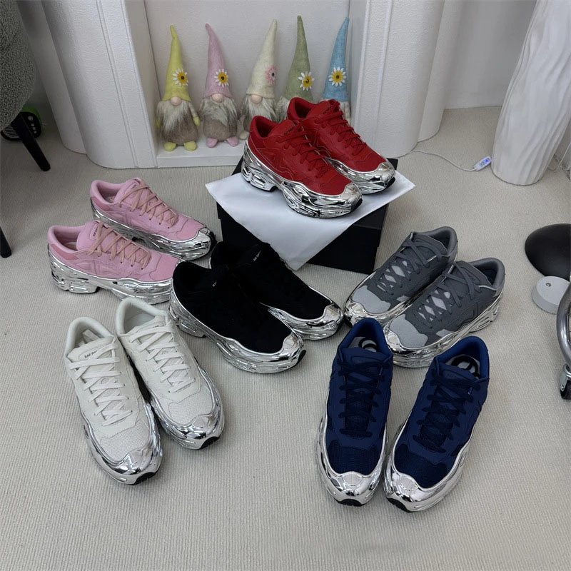 RAf西蒙斯联名鞋子