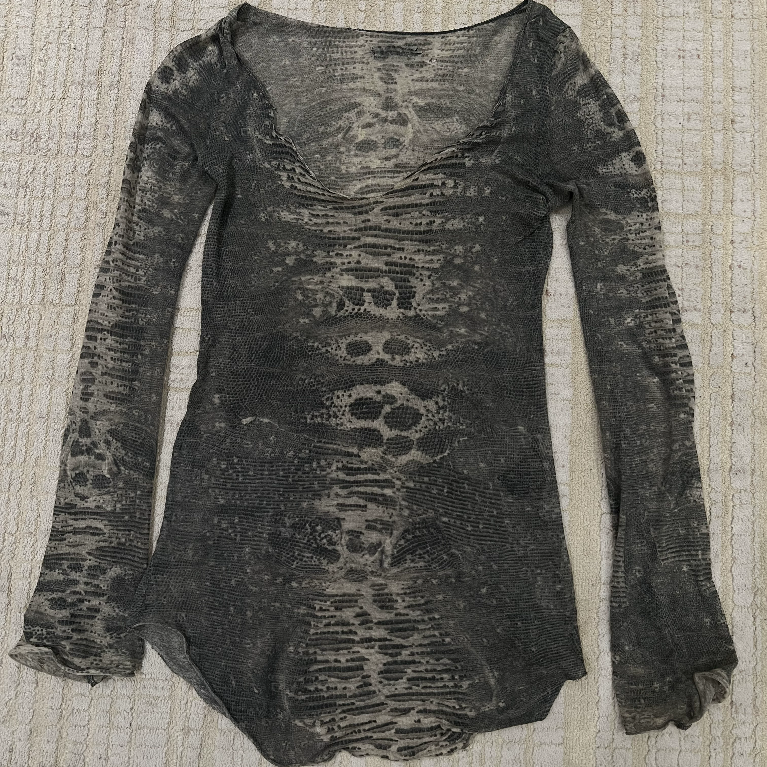 (Fish Skinny Medium) ifsixwasnine Visual Subculture Vitage Retro Python Pattern Long Sleeve T-shirt