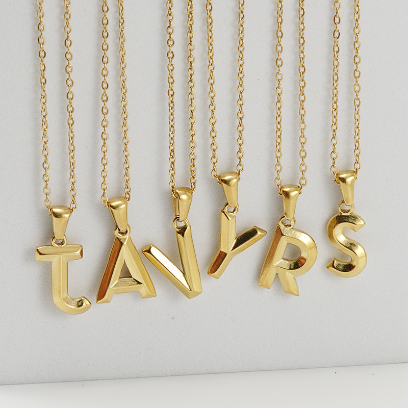 New 18K Titanium Steel Stereo Letter Clavicle Chain European and American Stainless Steel Versatile 26 English Letter Pendant Necklace