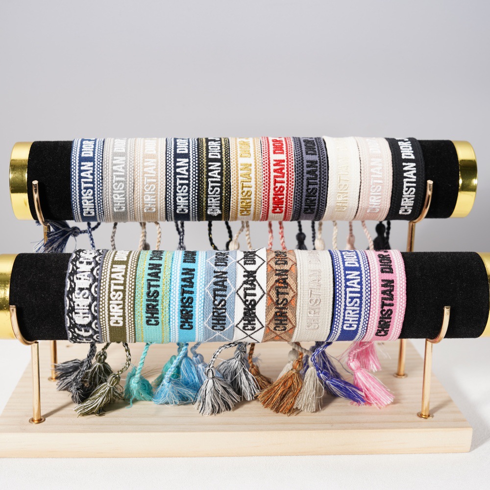 Cross-Border Bohemian Tassel Women's Colorful Street Style Embroidered Letter Braided Bracelet Trendy Woven Bracelet Foto QC de 1688 na Qualit.ly