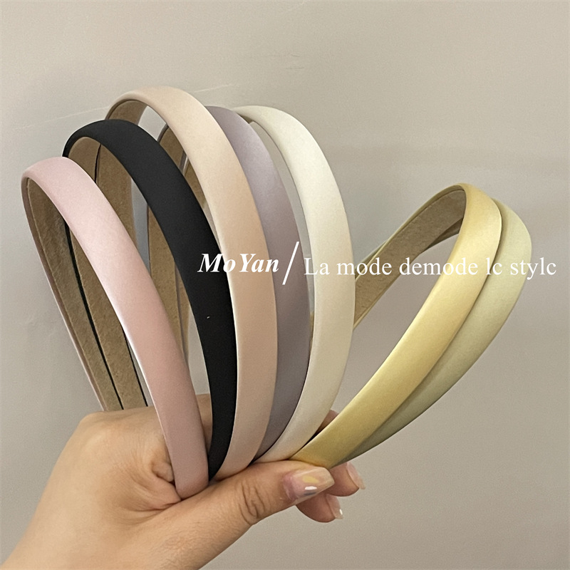 Japanese and Korean simple thin satin headband girl sweet cute temperament headband classic all-match hair pressing hairpin hair accessories