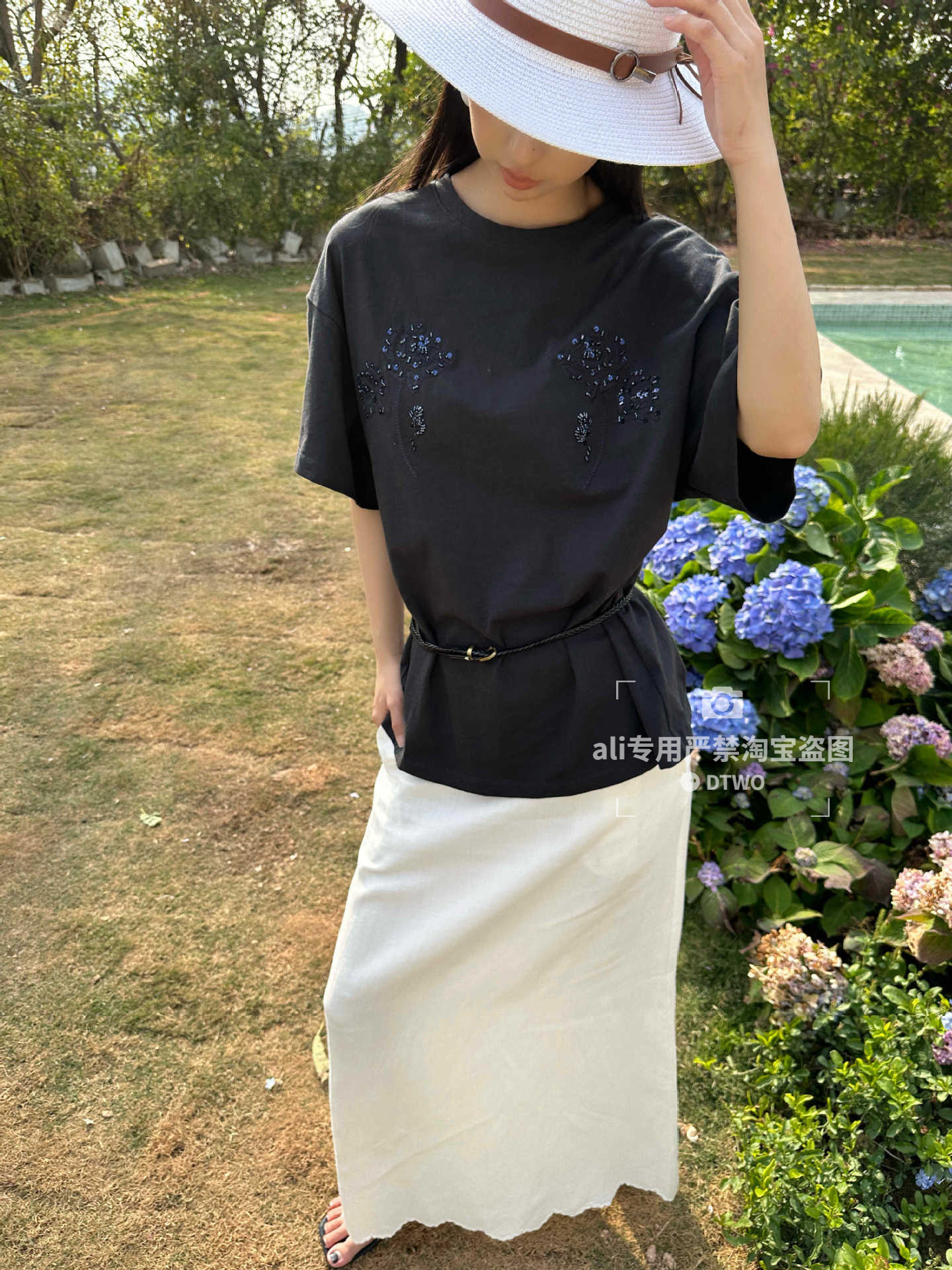 Dtwo Spring/Summer New Original Design Thirteen Lines Women's Clothing Wholesale Embroidered Loose T-Shirt 6221006