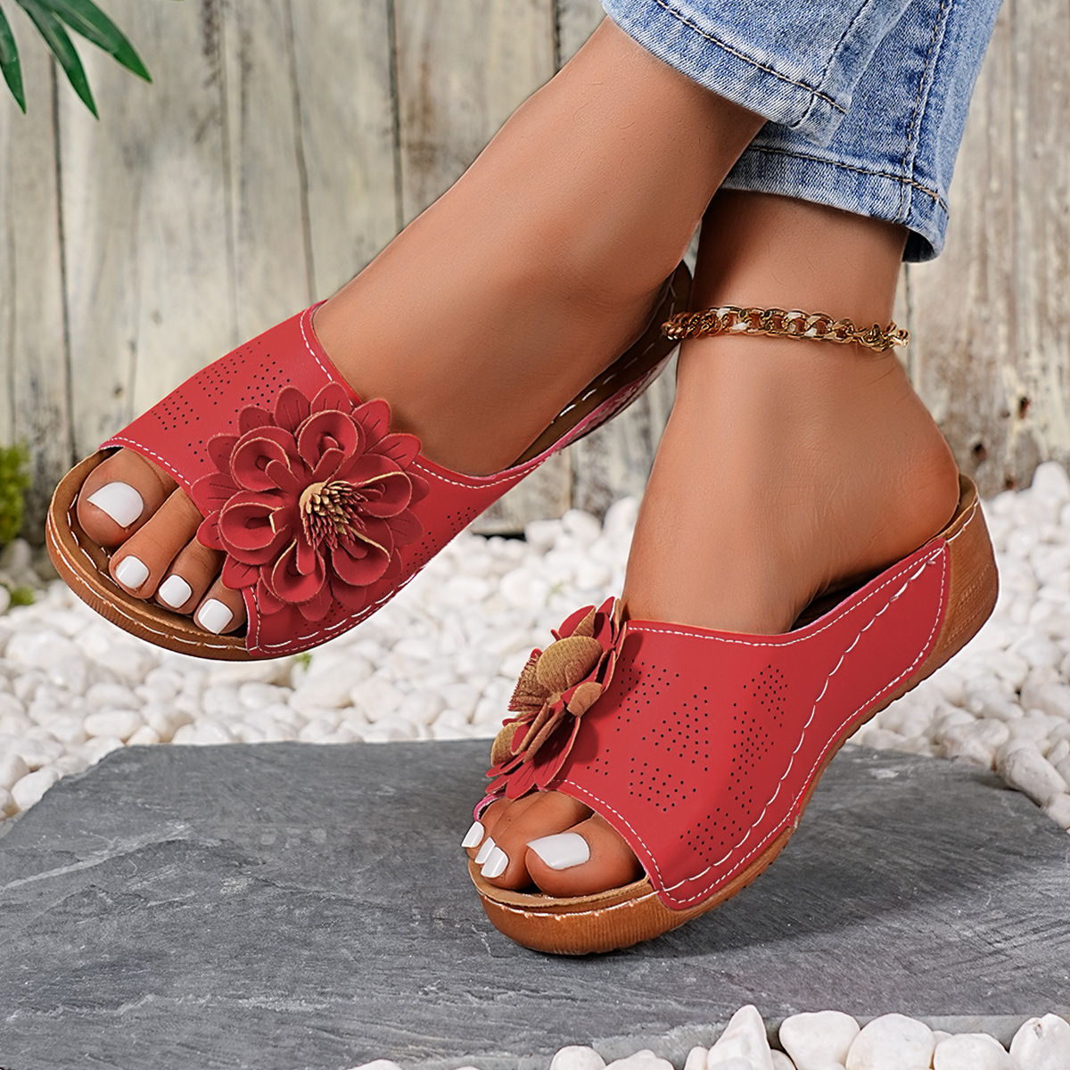 Cross-Border Plus-Size Women's Shoes Summer Wedge Flower Thick-Soled Flip-Flops Women's Solid Color Beach Sandals Slippers