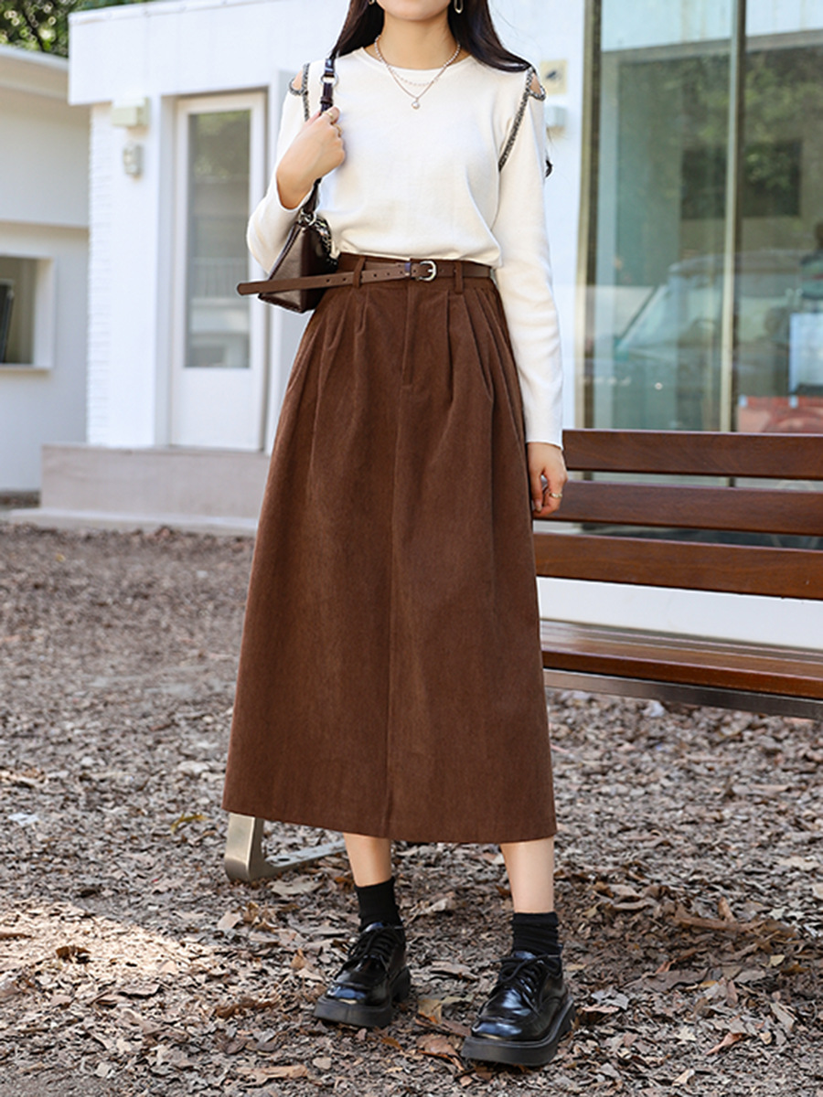 Maillard Retro Corduroy Skirt for Women, Autumn and Winter Khaki Casual Style with Belt, Mid-Length Pleated A-Line Skirt